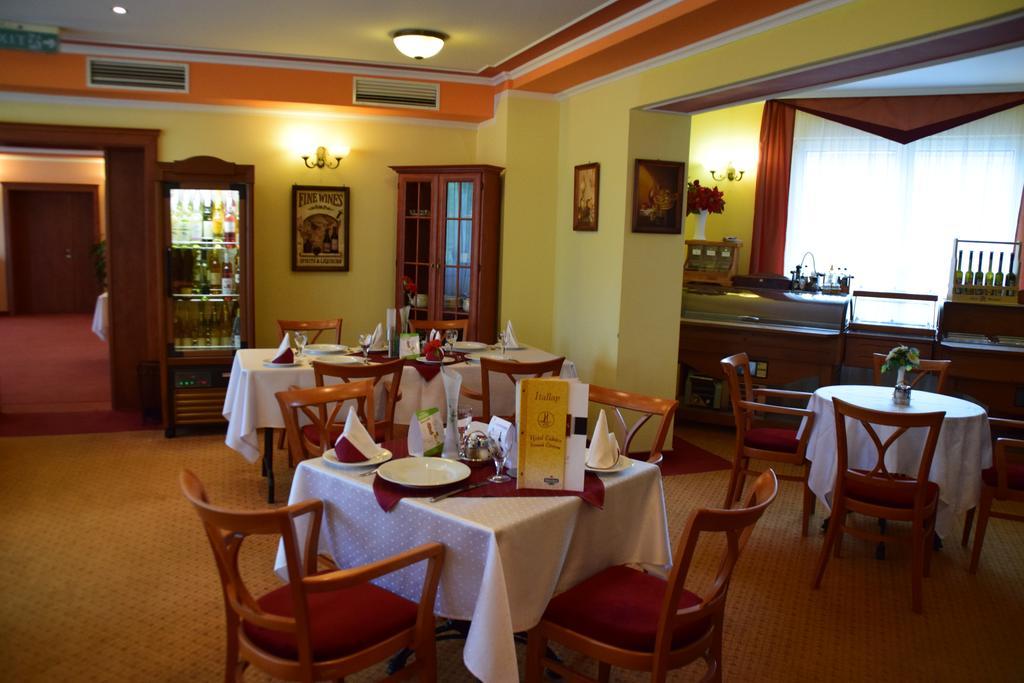 Hotel Lukacs Superior คาซิงค์บาร์ซิกา ภายนอก รูปภาพ