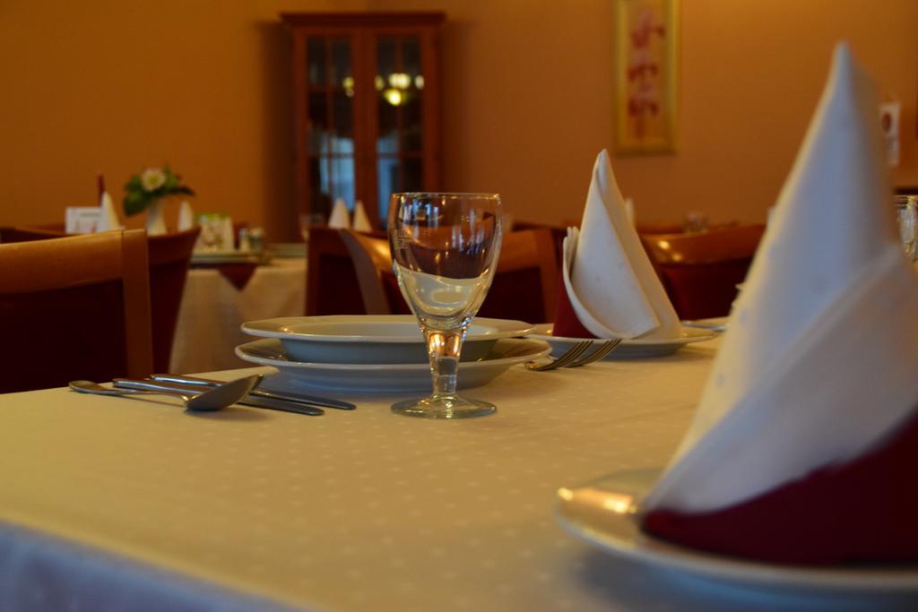 Hotel Lukacs Superior คาซิงค์บาร์ซิกา ภายนอก รูปภาพ